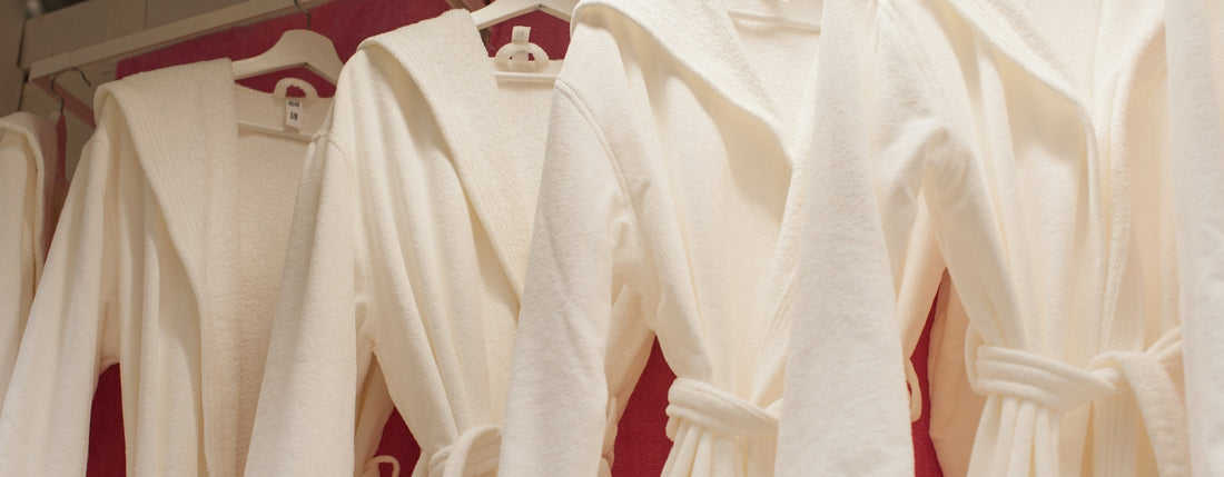 Trouver la taille idéale du peignoir pour confort optimal