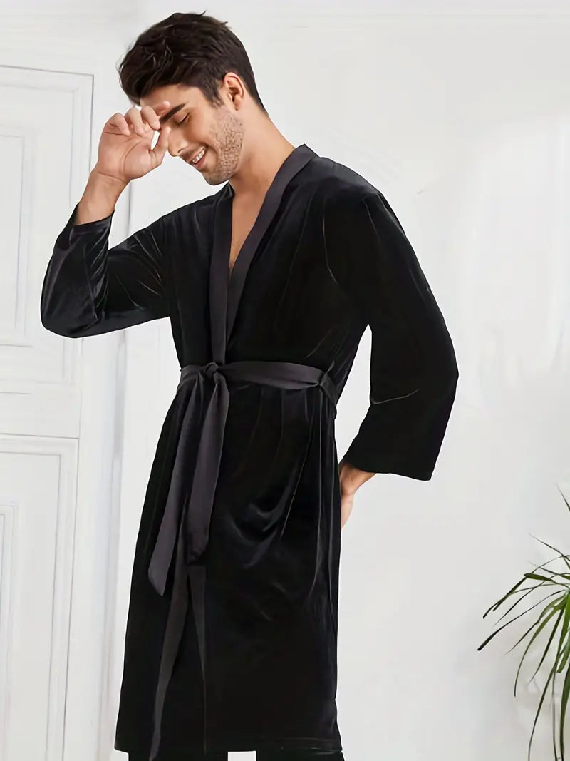 Peignoir Luxueux Noir en Tissu Éponge et Doux